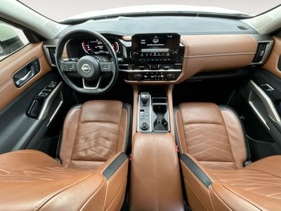 2022 Nissan Pathfinder Platinum