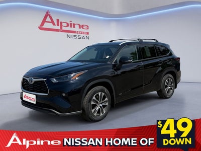 2022 Toyota Highlander Hybrid XLE