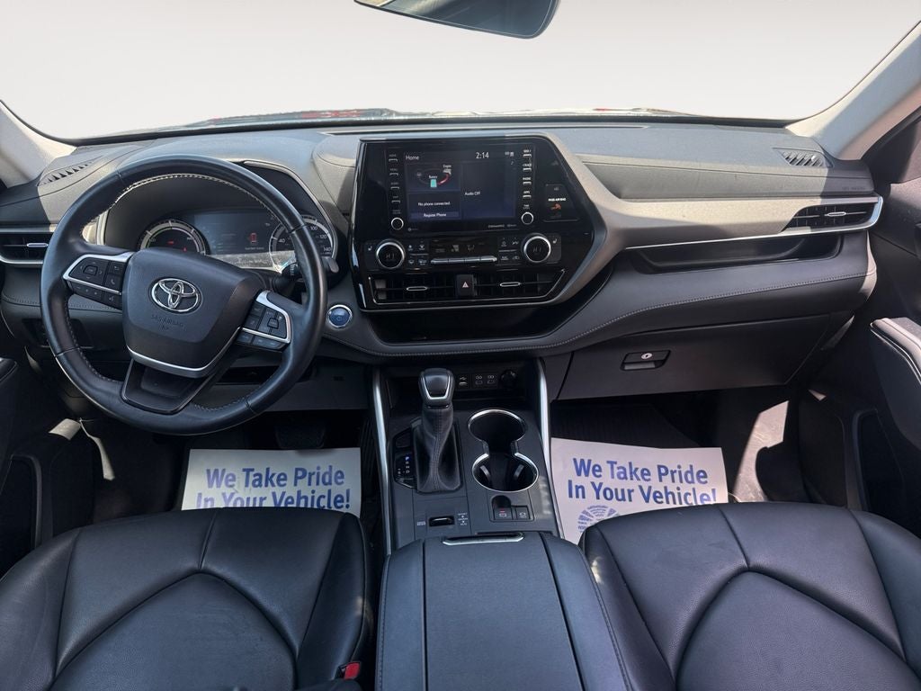 2022 Toyota Highlander Hybrid XLE