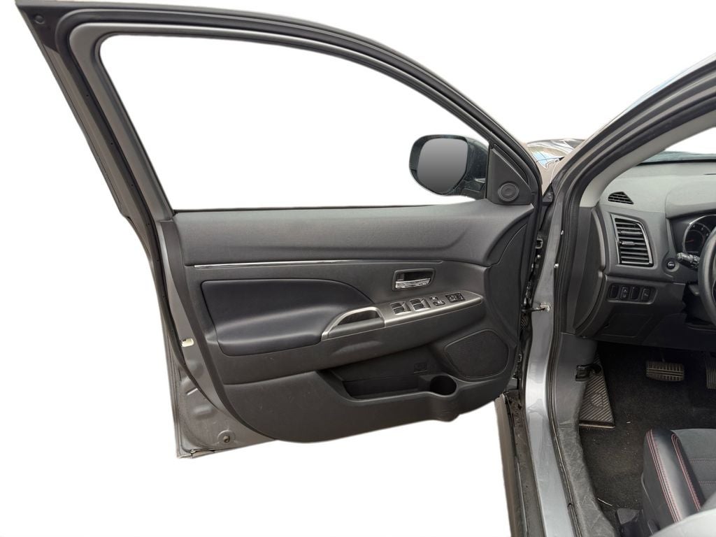 2024 Mitsubishi Outlander Sport 2.0 LE