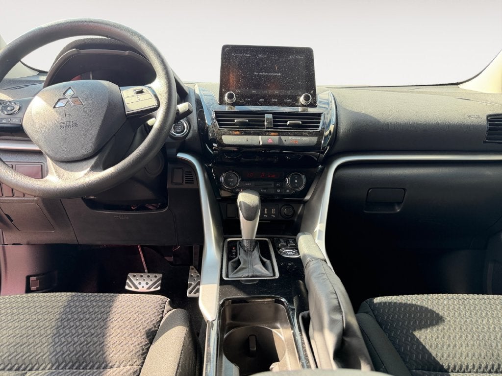 2024 Mitsubishi Eclipse Cross LE