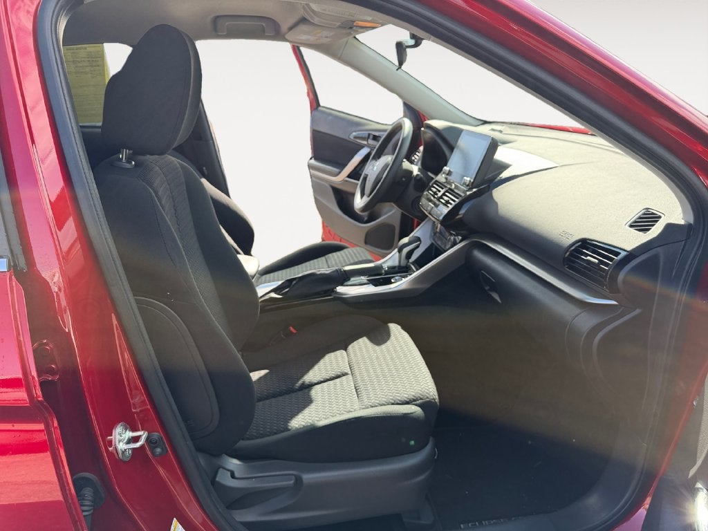 2024 Mitsubishi Eclipse Cross LE