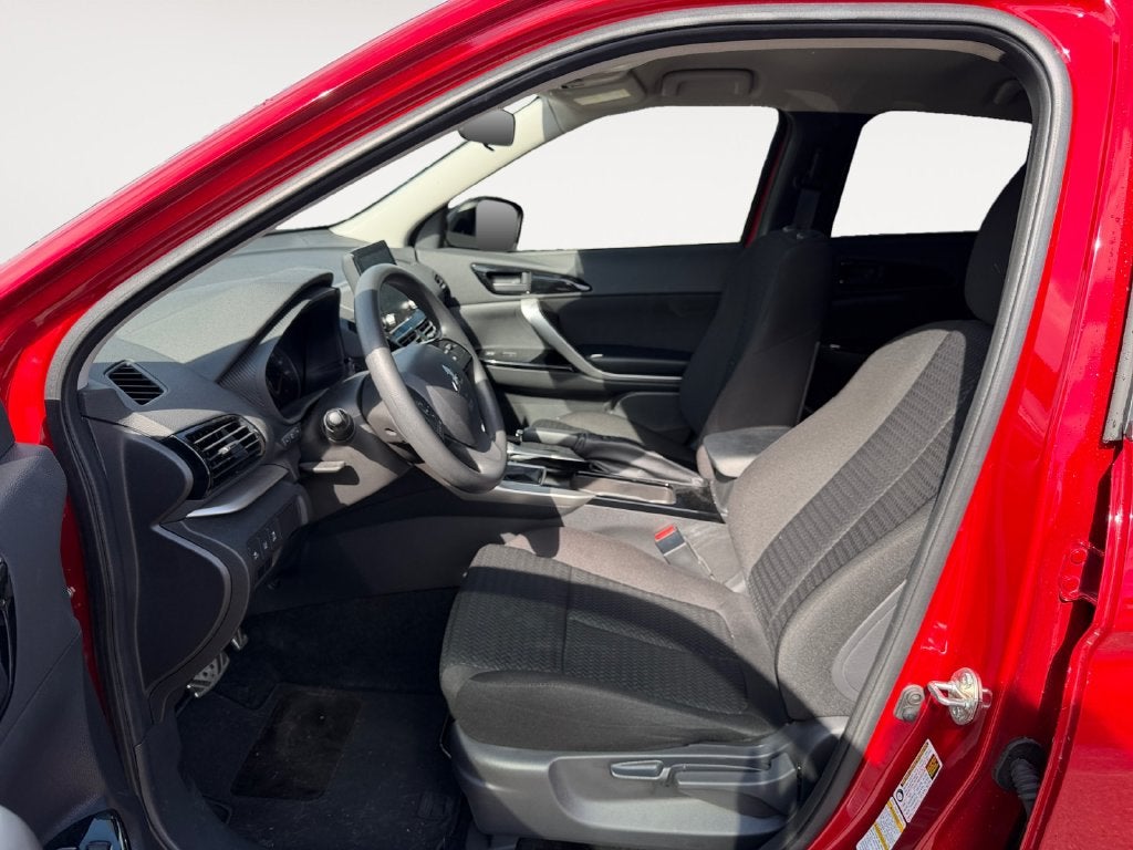 2024 Mitsubishi Eclipse Cross LE