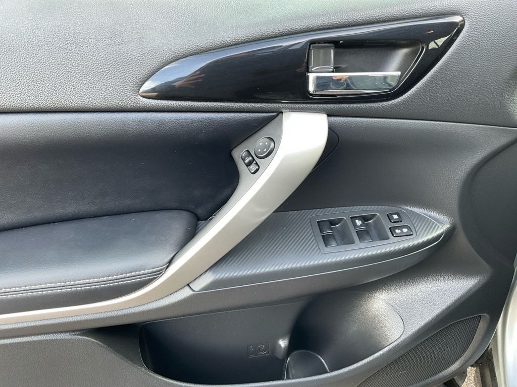 2025 Mitsubishi Eclipse Cross Base