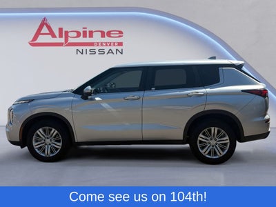 2024 Mitsubishi Outlander ES