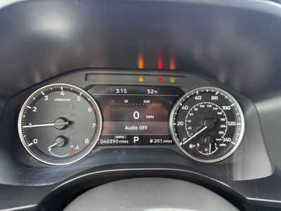 2024 Mitsubishi Outlander Base