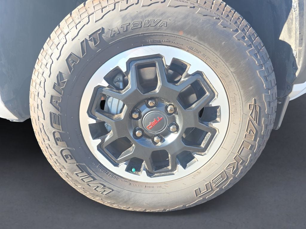 2025 Toyota 4Runner TRD Off-Road