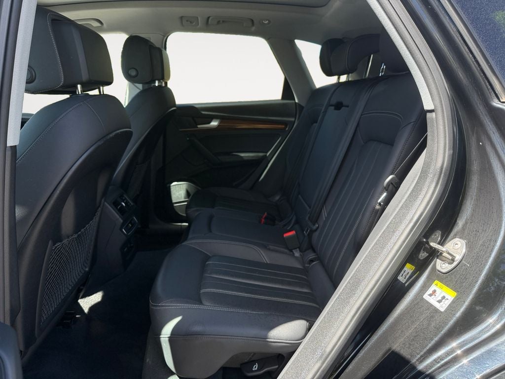 2023 Audi Q5 45 S line Premium quattro