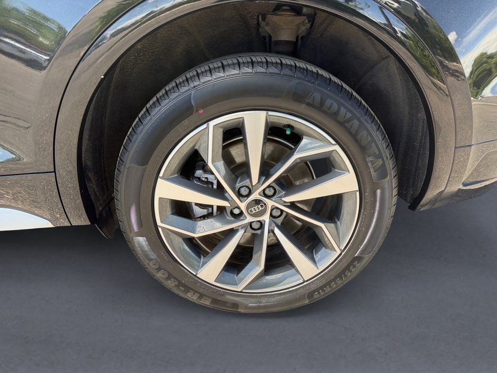 2023 Audi Q5 45 S line Premium quattro