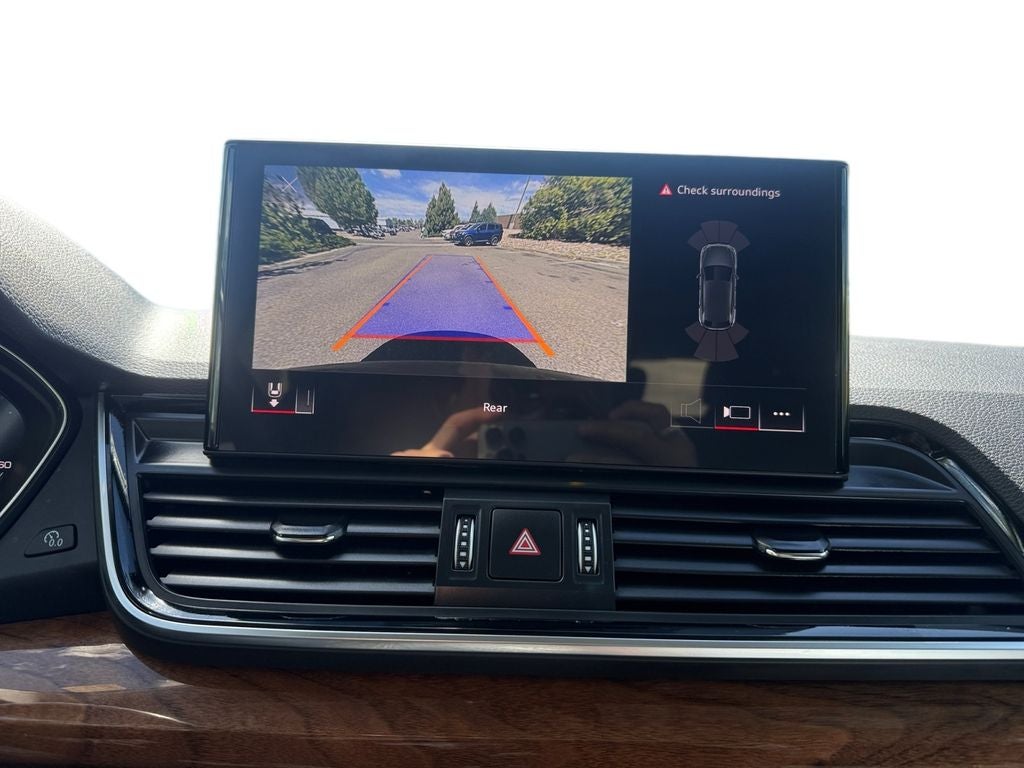 2023 Audi Q5 45 S line Premium quattro