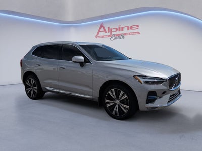 2022 Volvo XC60 B5 Inscription
