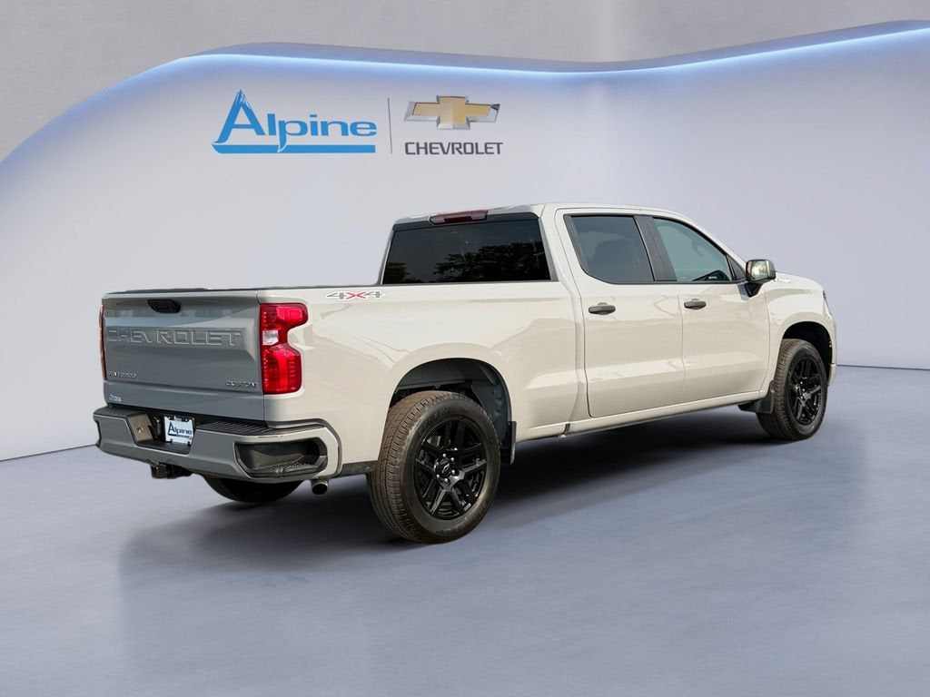 2024 Chevrolet Silverado 1500 Custom