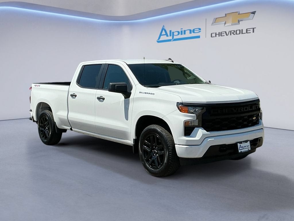 2024 Chevrolet Silverado 1500 Custom