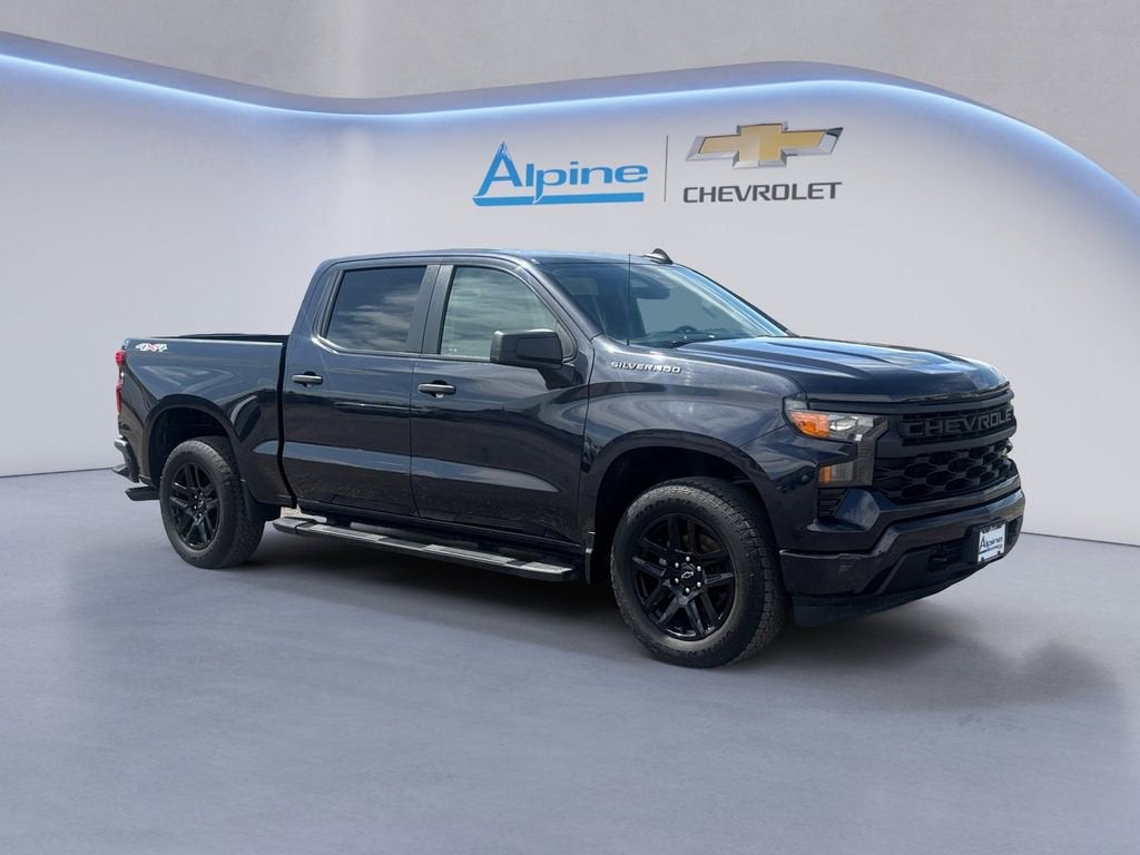 2022 Chevrolet Silverado 1500 Custom