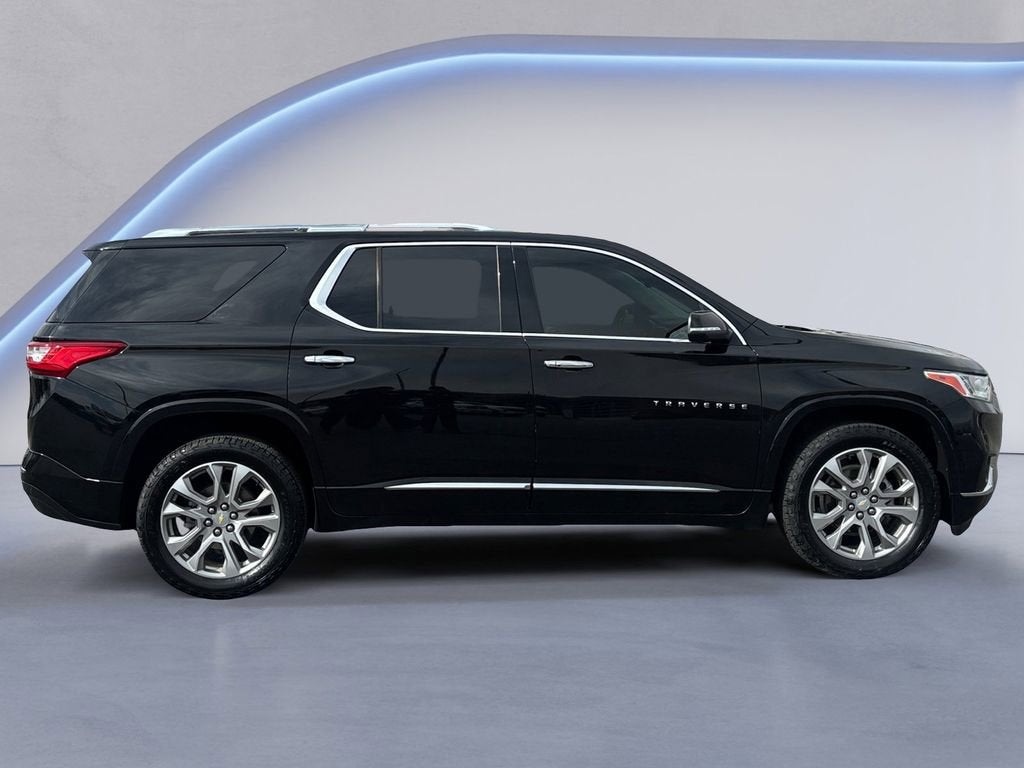 2021 Chevrolet Traverse Premier
