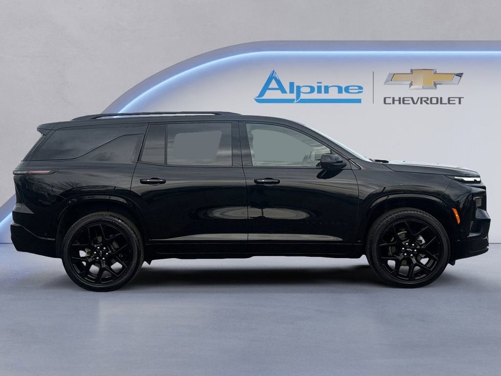 2025 Chevrolet Traverse RS