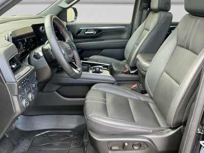 2025 Chevrolet Suburban RST