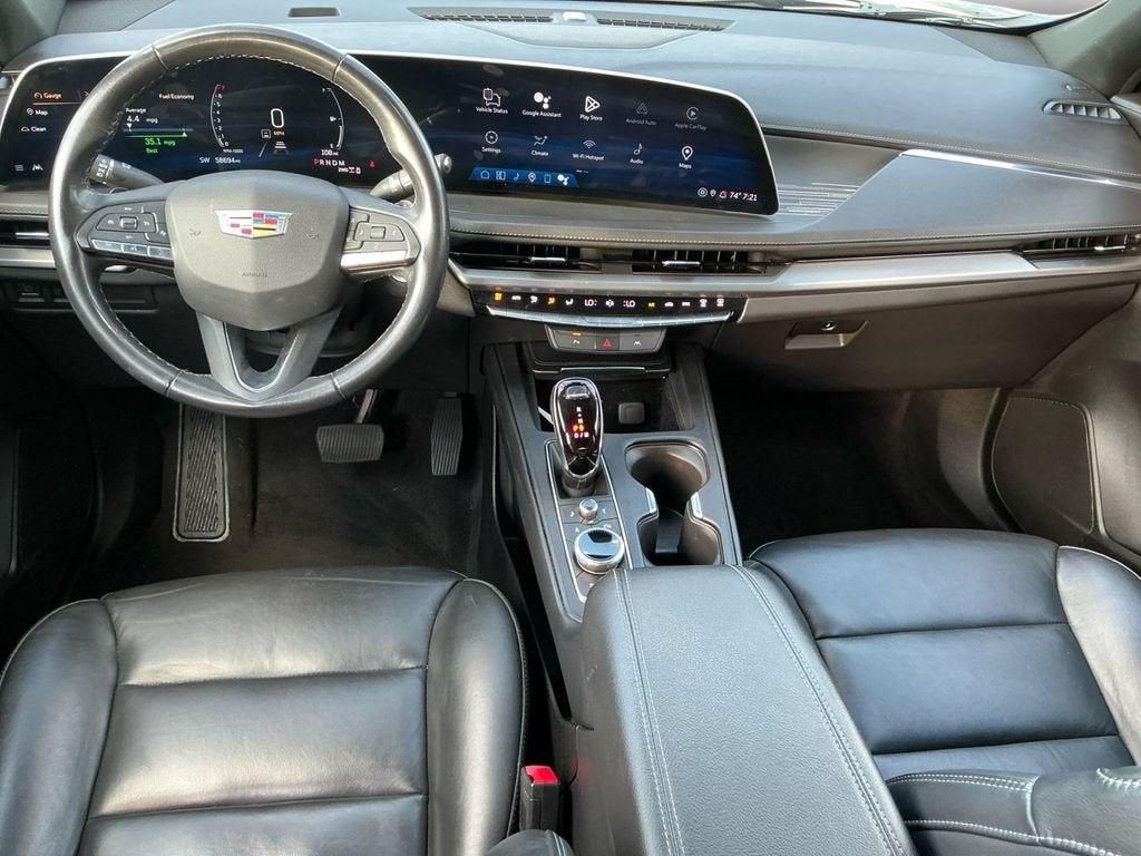 2024 Cadillac XT4 Premium Luxury