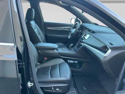 2024 Cadillac XT6 Luxury
