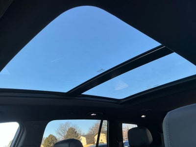 2024 Cadillac XT6 Luxury