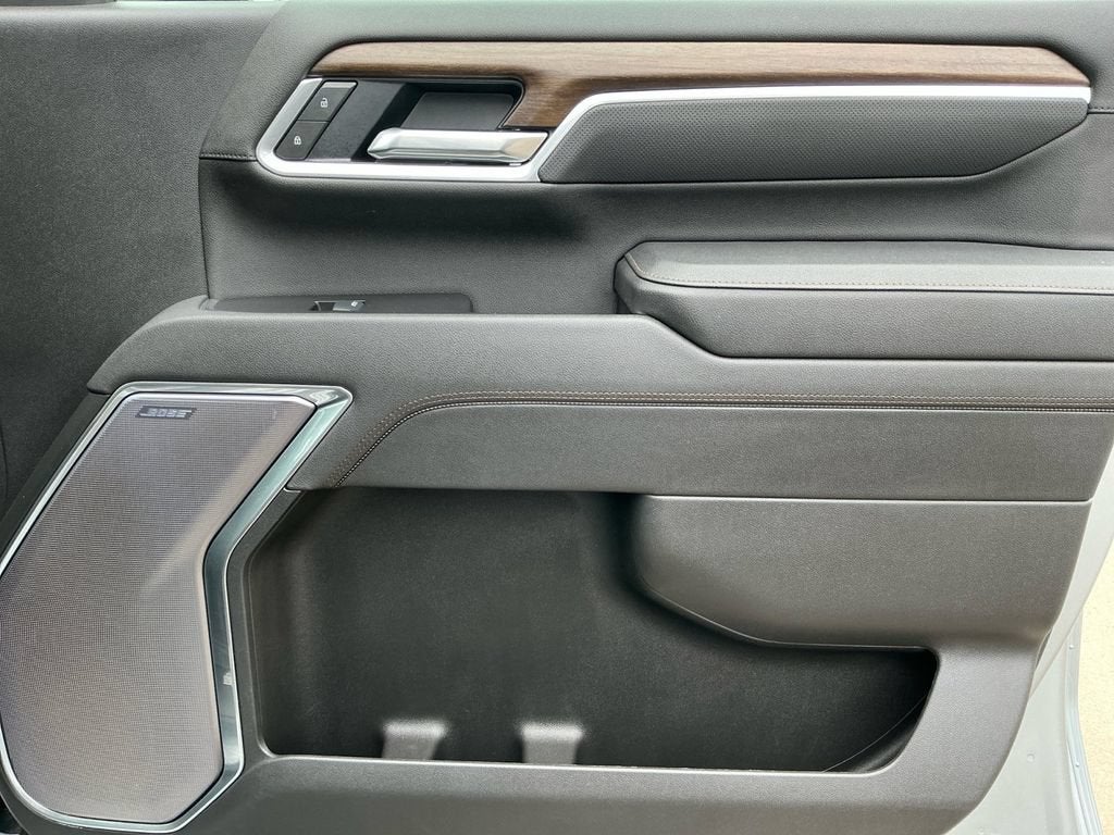 2025 Chevrolet Silverado 3500 HD High Country