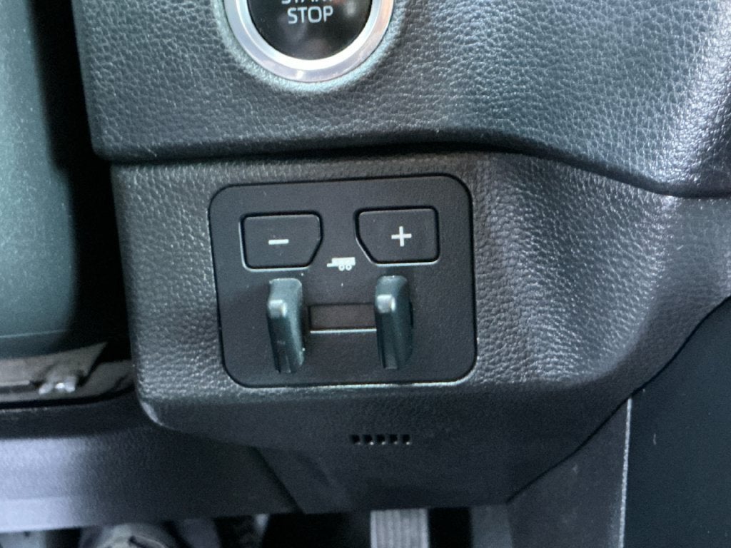 2024 Toyota Tundra 4WD SR5